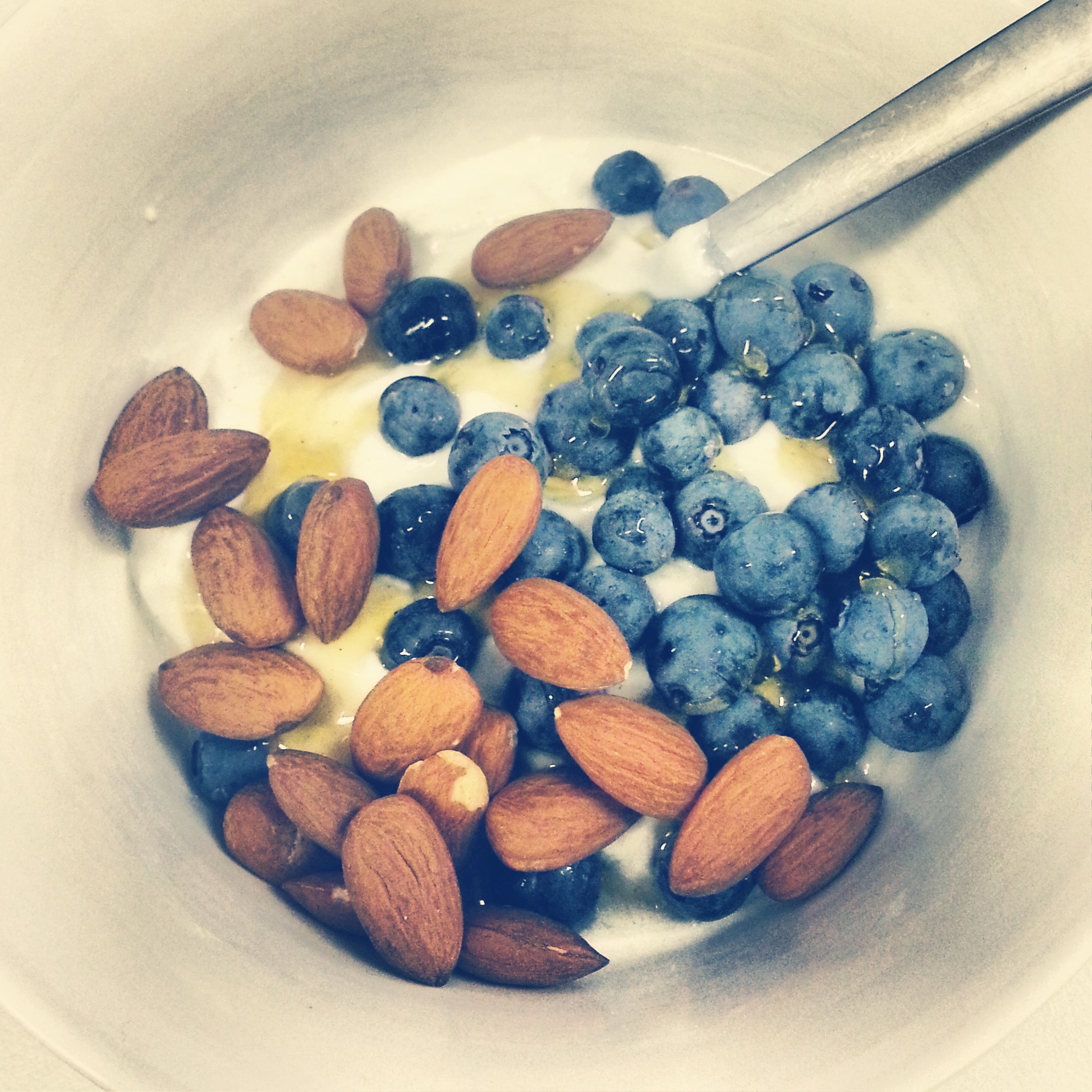natural yoghurt, berries and almonds